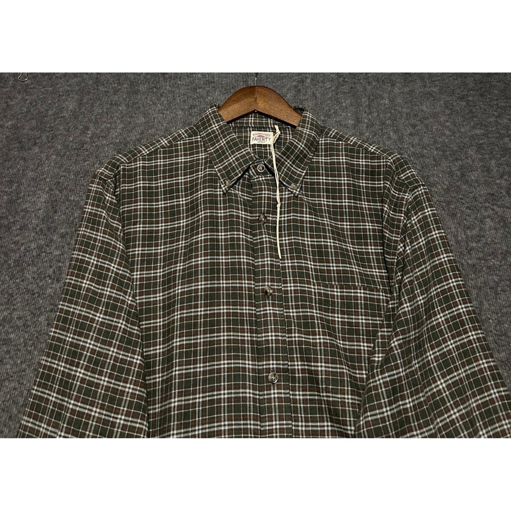 Faherty brand brushed everyday button up shirt long sleeve plaid NWOT XL cotton